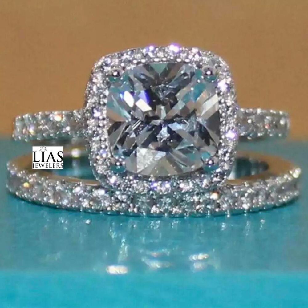 New 18k white gold wedding ring set